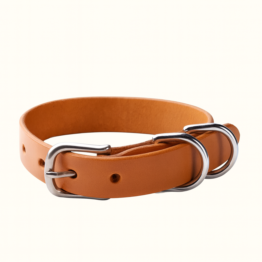 Natural veg‑tan brown tanned leather dog collar by Happy Patina