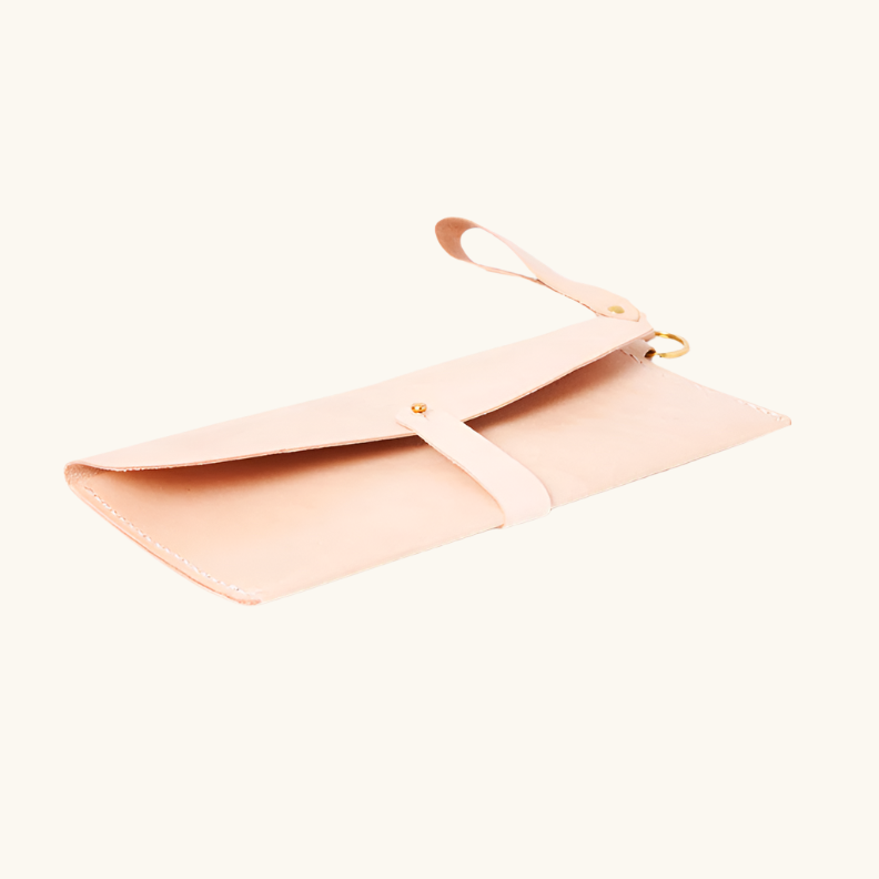 Taylor Clutch Natural Leather